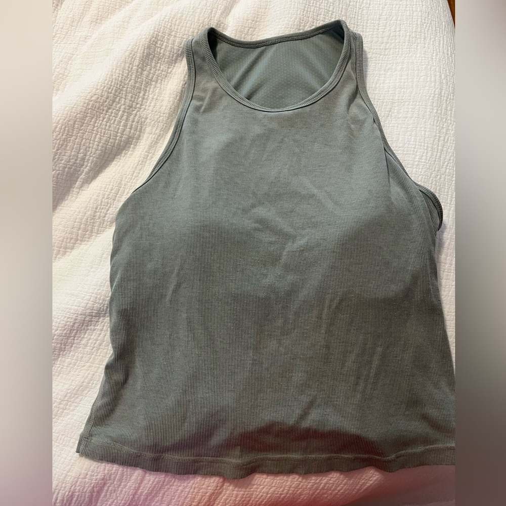Vuori Pose Plyo green tank